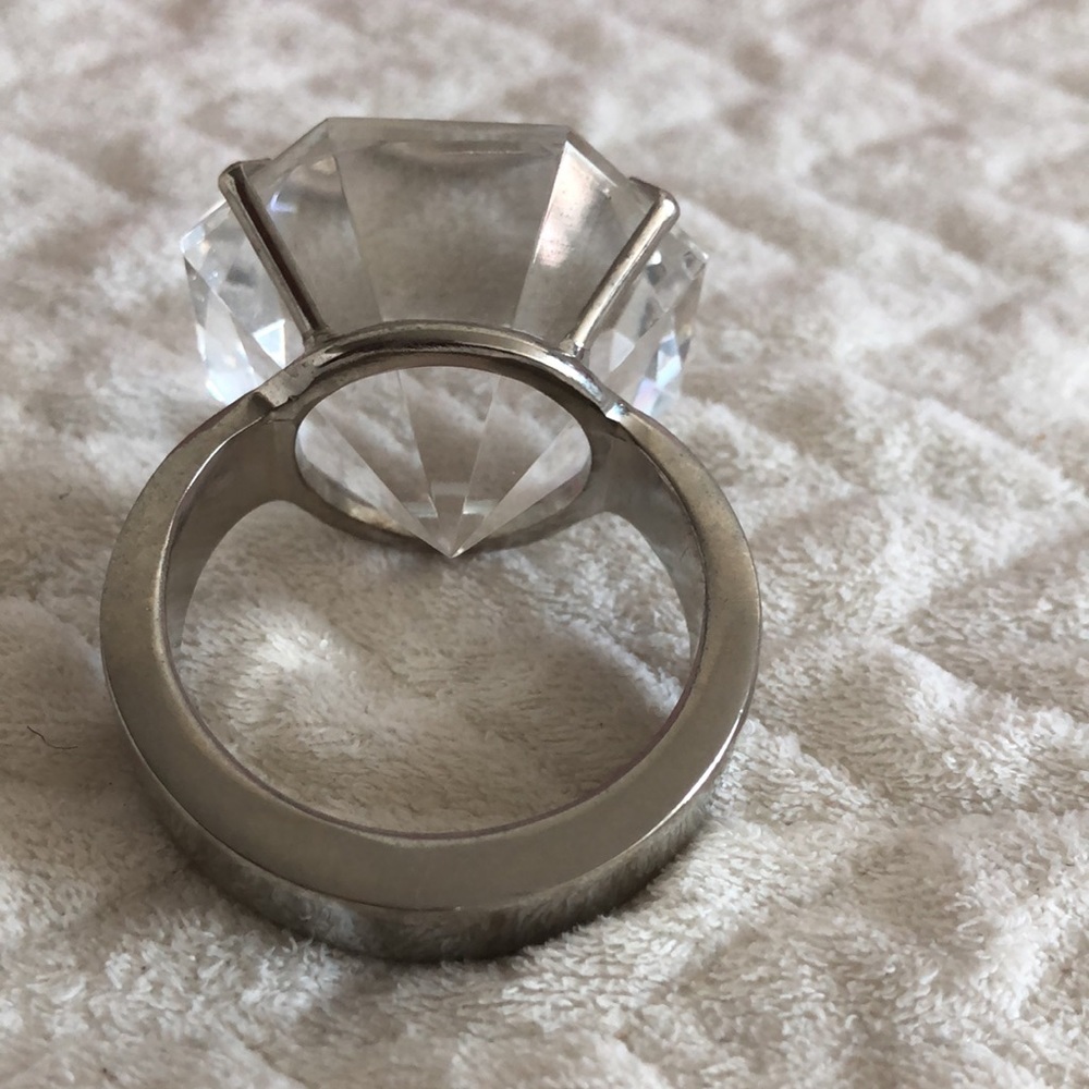 Diamond Shape Paperweight - Picture 4 of 6